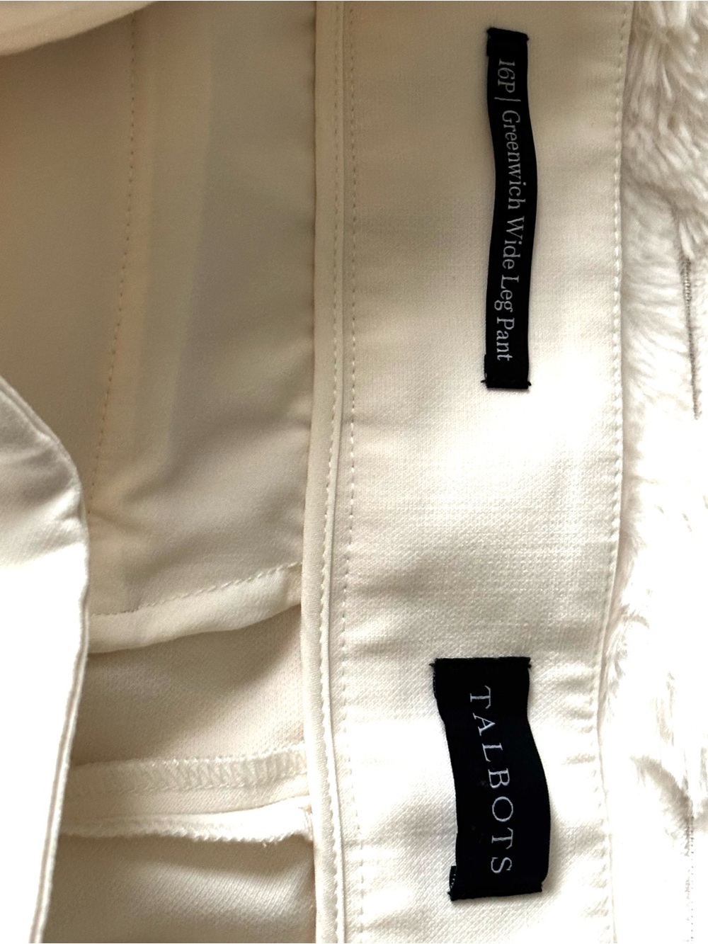 Talbots Greenwich Wide Leg Pants | Ivory Cream | Size 16P Petite | Button Detail - Picture 5 of 8